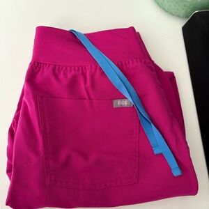 Figs Raspberry Pink Top and Jogger Scrub Set